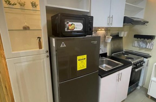 Pio del Pilar Apartment | Condotel 2BR 2Bathroom Family and Kitchen
