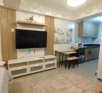 Barangay 76 Hotel | Condotel-Shore 2 Residences MOA