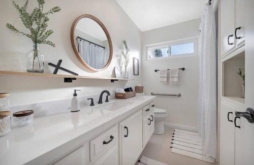 Thousand Oaks House | Conejo Oasis