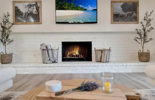 Thousand Oaks House | Conejo Oasis