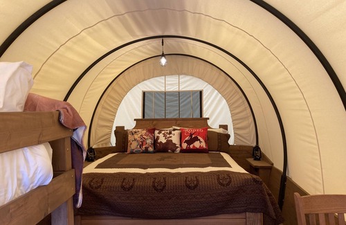 Swan Valley House | Conestoga Wagon 2 - Swan Valley RV Park - Near scenic Snake River