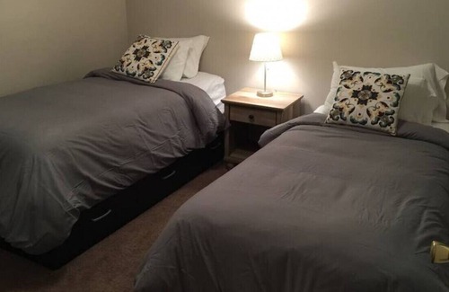 Confluence Apartment | Confluence Rent 4 · Riverfront townhouse4,Fish, Hike, Bike! Summer Get away!