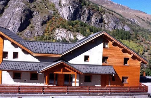 Valloire Apartment | Confort moderne 4 pièces, 8 pers, proche pistes et école de ski, Wifi, animaux accueillis - FR-1-263-209
