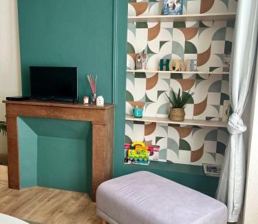 Dole Apartment | Confort & style dans ce joli appartement de 44 m2, chambre séparée, PLEIN CENTRE de Dole