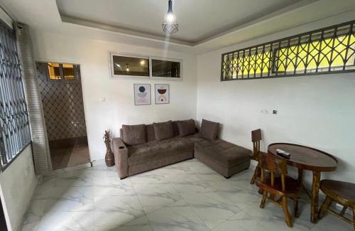 North Ridge Apartment | Confortable 2 bedrooms - Center of Osu noble house