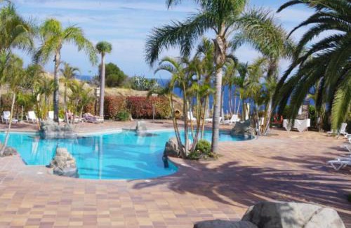 Los Realejos Apartment | Confortable Apartamento Estándar con Piscina y Hermosas Vistas en Los Realejos