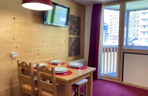 Avoriaz Apartment | Confortable Studio Cabine Montagne, Balcon Nord, Skis aux Pieds, Proche Centre Morzine - FR-1-634-68