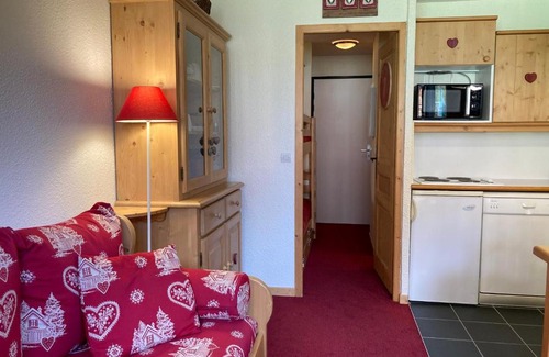 Avoriaz Apartment | Confortable Studio Cabine Montagne, Balcon Nord, Skis aux Pieds, Proche Centre Morzine - FR-1-634-68