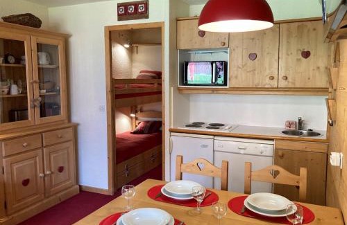 Avoriaz Apartment | Confortable Studio Cabine Montagne, Balcon Nord, Skis aux Pieds, Proche Centre Morzine - FR-1-634-68