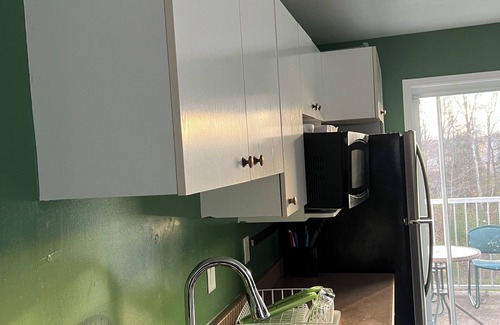Aylmer Apartment | Confortable Sunny Sky