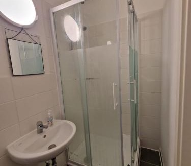 Wilhelmstadt Apartment | Confortavel Apartmento em Berlin-Spandau