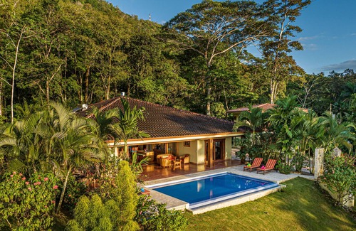 Dominicalito Villa | Congo Jungle