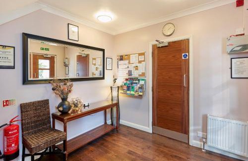 Headington House | Conifers Guest House