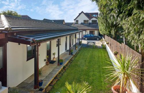 Headington House | Conifers Guest House
