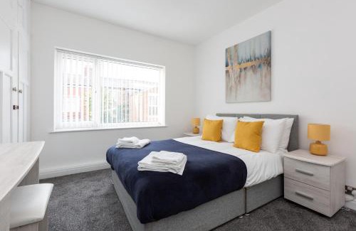 Preston House | Connaught House - Wi-Fi, Parking, Contractors