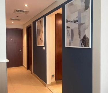 Madinat Zayed Apartment | Connected to Dubai Mall and Metro - Burj Vista T2