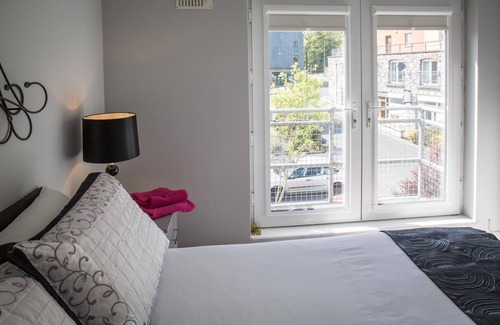 Clifden House | Connemara Lettings Townhouse, Clifden