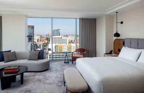 Music Row Hotel | Conrad Nashville