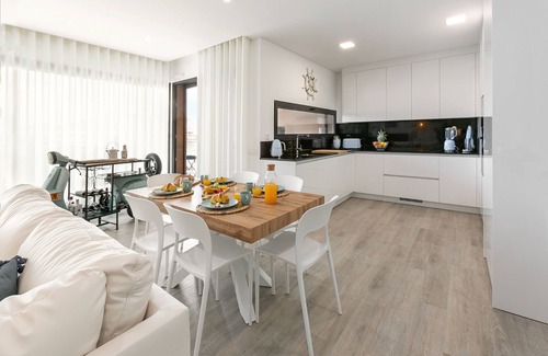 Peniche Apartment | Consolação & Supertubos - Beach House II