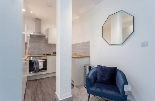 Leeds Apartment | Contemporary 1 Bedroom Apartment, Leeds
