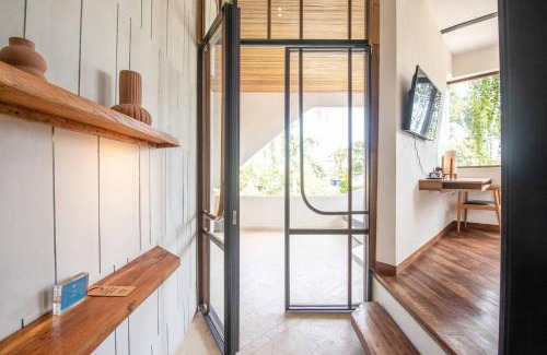 Pererenan Hotel | Contemporary 1-br Loft With Art Deco Shared Pool