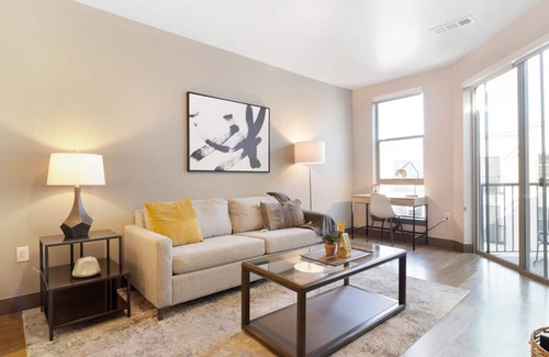 Capitol Hill Apartment | Contemporary 1BR, in unit Washer/Dryer, parking with all amenities!
