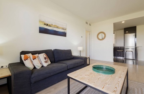 Nueva Andalucia Apartment | Contemporary 2 bedroom apartment in Nueva Andalucia