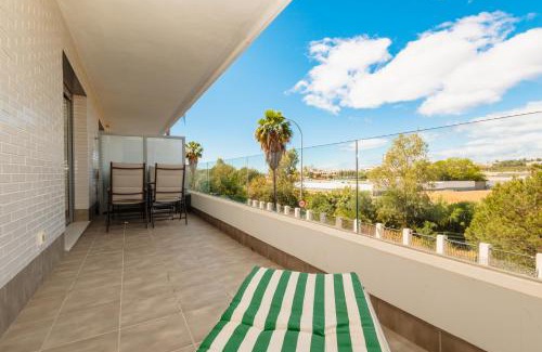 Nueva Andalucia Apartment | Contemporary 2 bedroom apartment in Nueva Andalucia