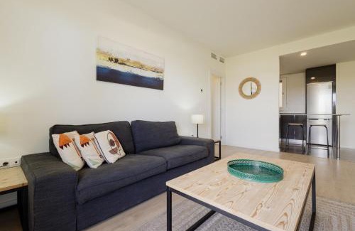 Nueva Andalucia Apartment | Contemporary 2 bedroom apartment in Nueva Andalucia