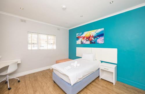Salt River Apartment | Contemporary 4 Bedroom Home