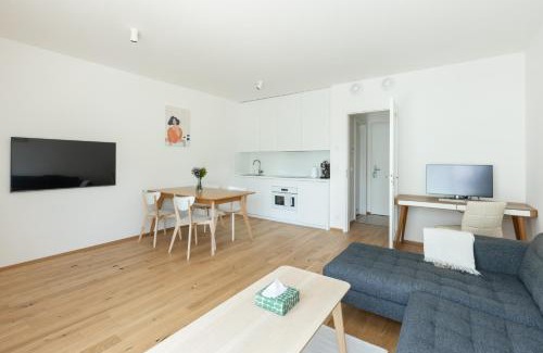 Prague 5 Apartment | Contemporary apartment with garage parking