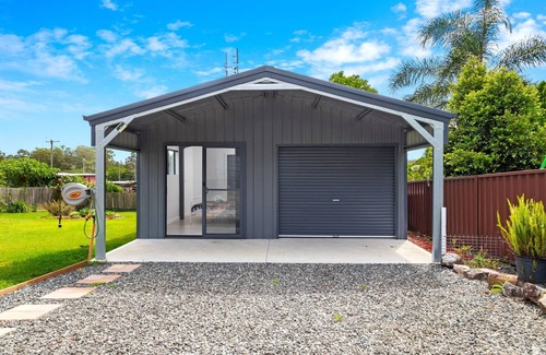 Paxton House | Contemporary Chic Cottage on Millfield