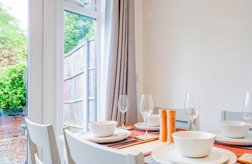Hereford Apartment | Contemporary City Centre Apartments with Garden