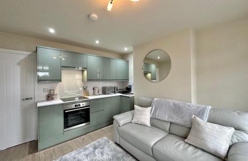 Hereford Apartment | Contemporary City Centre Apartments with Garden