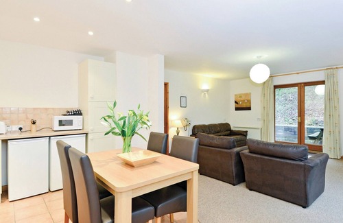 Cornwall Ski Chalet | Contemporary cottage style single storey lodge.