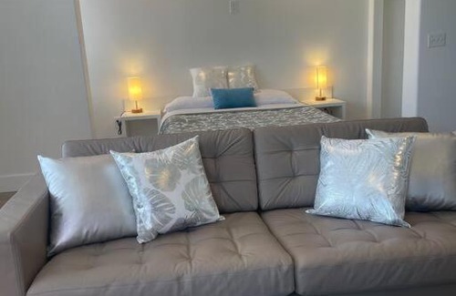 Downtown Omaha Apartment | Contemporary Downtown Apartment
