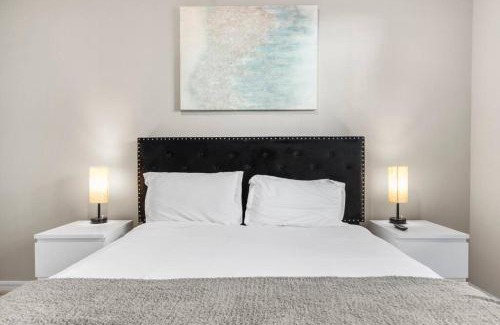 Melbourne Apartment | Contemporary Haven with Modern Amenities