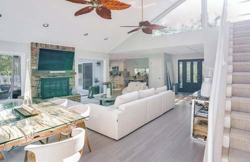 East Quogue House | Contemporary home close to beaches with private pool, open floorplan, and.
