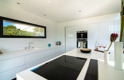 Peymeinade House | Contemporary house