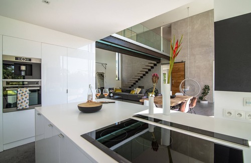 Peymeinade House | Contemporary house