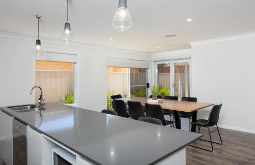 Wagga Wagga House | Contemporary Living in the CBD