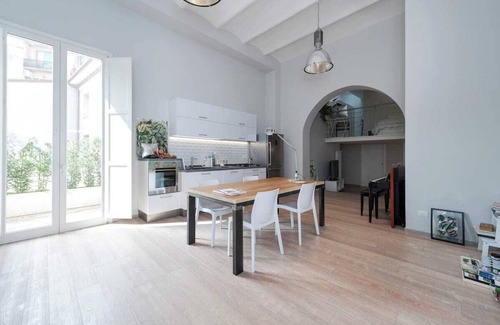 Le Cure Bed & Breakfast | Contemporary loft in Florence