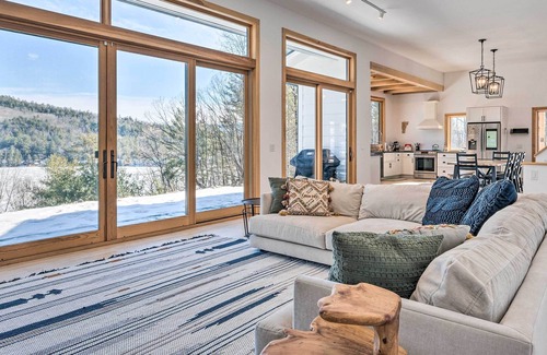 Fairlee House | Contemporary Mountain-View Home on Lake Morey