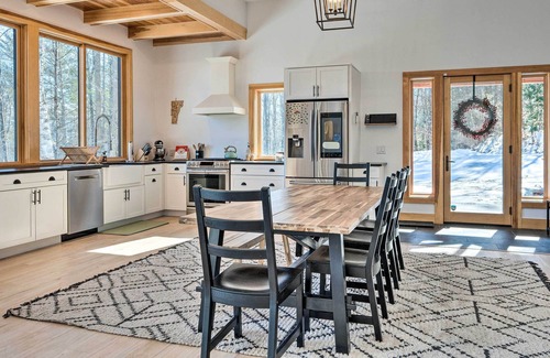 Fairlee House | Contemporary Mountain-View Home on Lake Morey