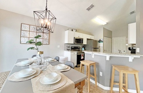 Westridge House | Contemporary pool home with spa and games room - gated community