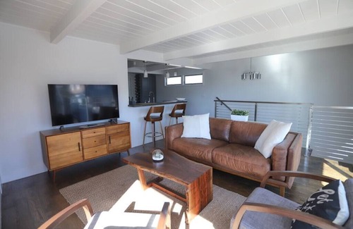 Seabright House | Contemporary Seabright Beach House