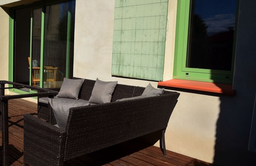 Elne House | Contemporary townhouse in Elne + exterior