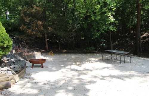 Bowling Green House | Contemporary woodland home on Lake Wylie with hot tub, sleeps 16