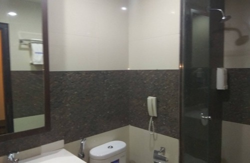 Panakkukang Hotel | Continent Centrepoint Hotel Makassar