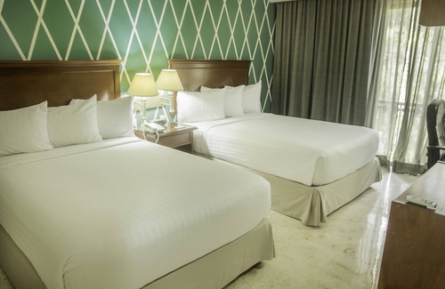 Chetumal Hotel | Continental Caribe Bay